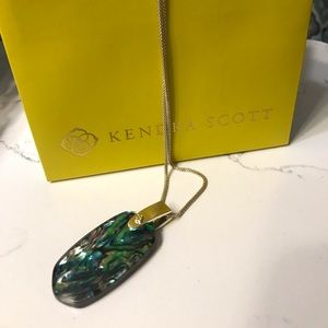 Kendra Scott multi pendant